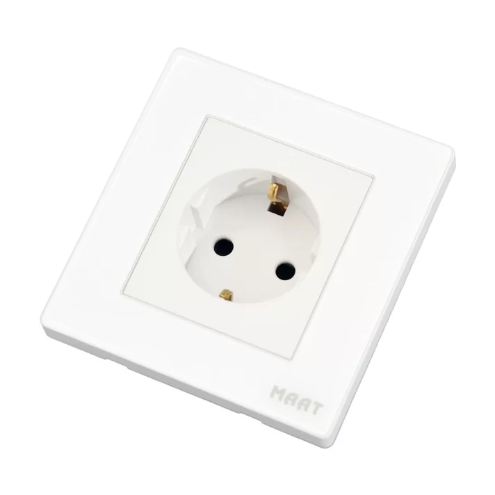 M8 1 Gang Germany Socket Type F in White Diamond finish with a premium tempered glass panel and Schuko plug compatibility. 2