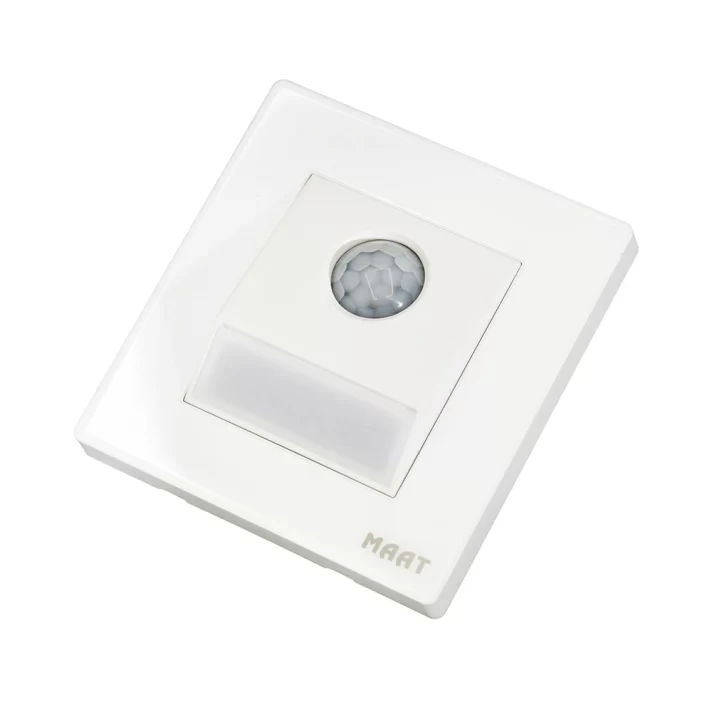 M8 PIR Foot Light in White Diamond finish, featuring a motion sensor for automatic lighting and tempered glass design. 2