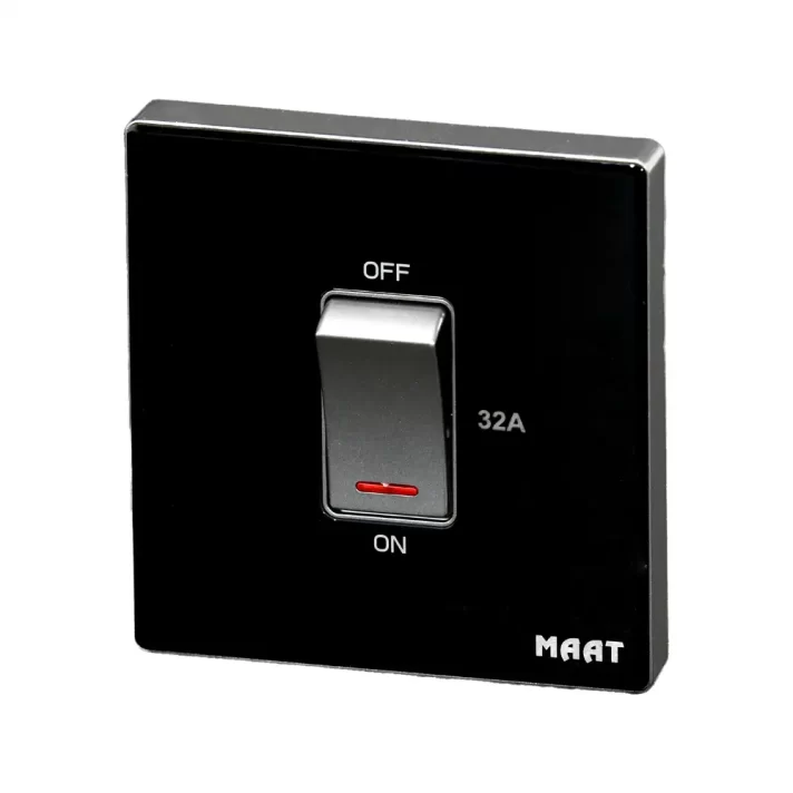 M8 1 Gang 32A DP Switch with Indicator - Image 5