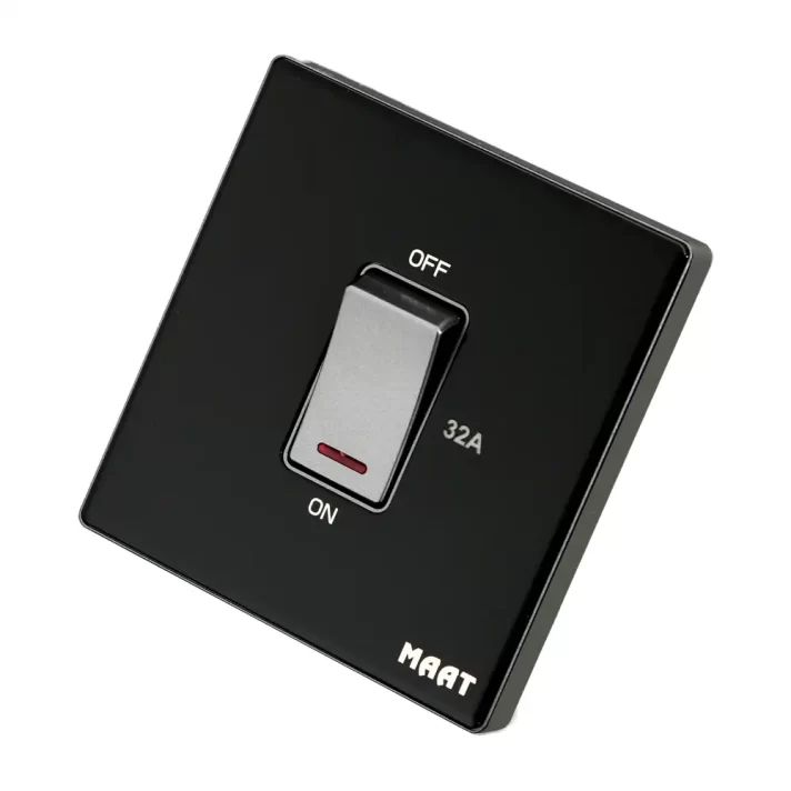 M8 1 Gang 32A DP Switch with Indicator - Image 6