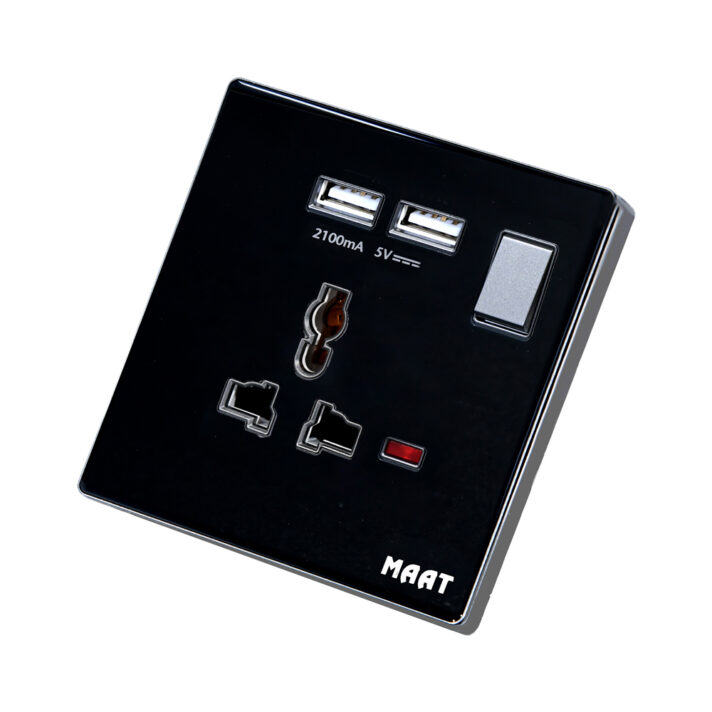 M8 1 Gang Universal Socket & 2USB Switched with Indicator - Image 4