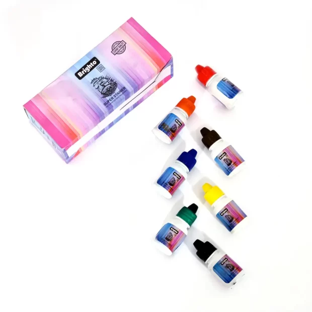 Brighto MAAT Super Stainer 17ml bottle with "Inspired by Nature" and "EXPERT QUALITY" labels