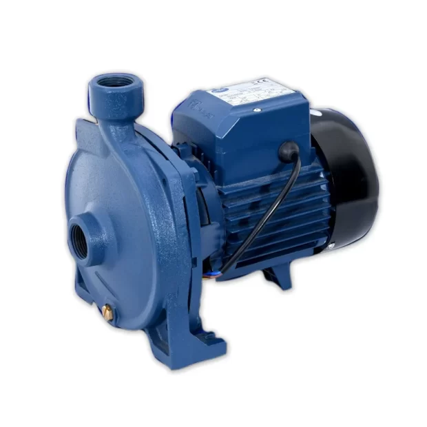 A blue MAAT Boss Water Pump with the model number MXCm158 visible on the front.