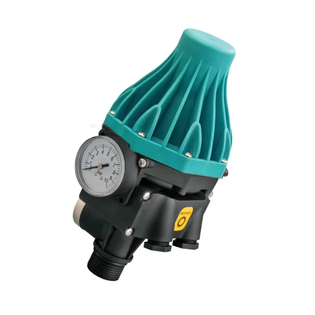 MAAT Automatic Pump Control M-PRESS-SM-GB Green unit with an adjustable pressure setting and a visible pressure gauge