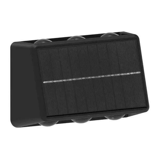 The MAAT Solar Wall Washer Light MET-SWWL series showing linear aluminum housing, monocrystal solar panels, and 3CCT wall washing effects.